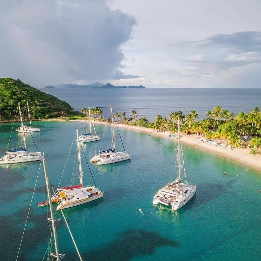 Catamaran Tao Hotel Sainte-Anne